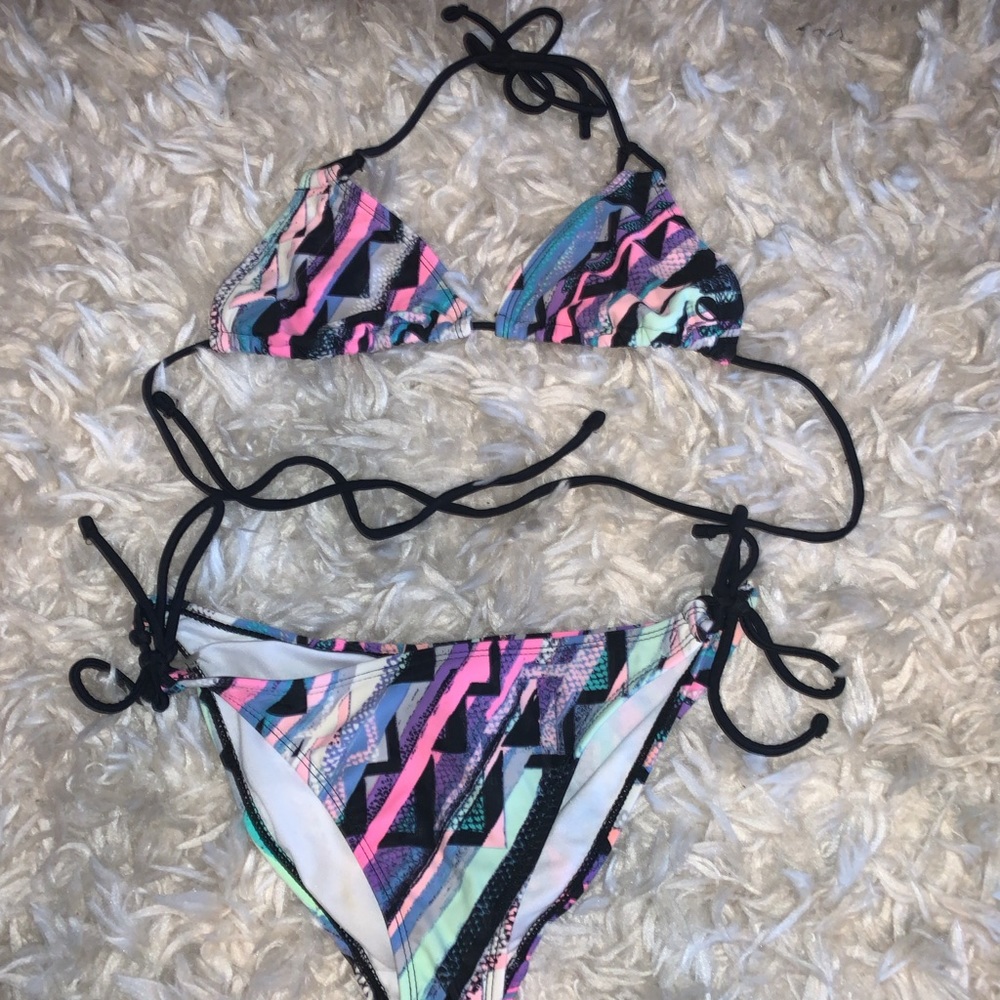 OPI swimsuit set